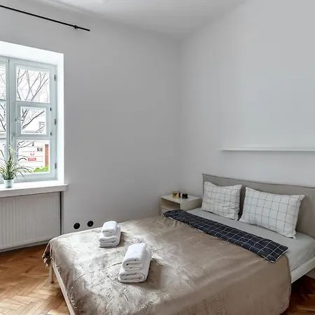 Close-warsaw - Elegant & Spacious In Old Town - Mostowa Appartamento
