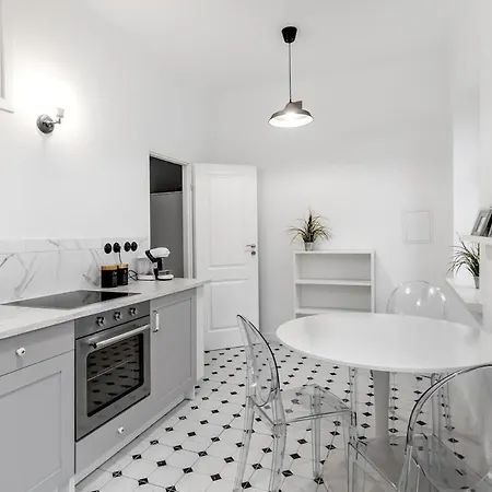 Close-warsaw - Elegant & Spacious In Old Town - Mostowa